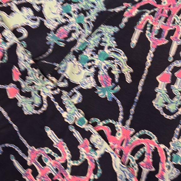 Lilly Pulitzer UPF 50+ Captain Popover in Pop Up Monkey Trouble size Small EUC - Picture 4 of 7